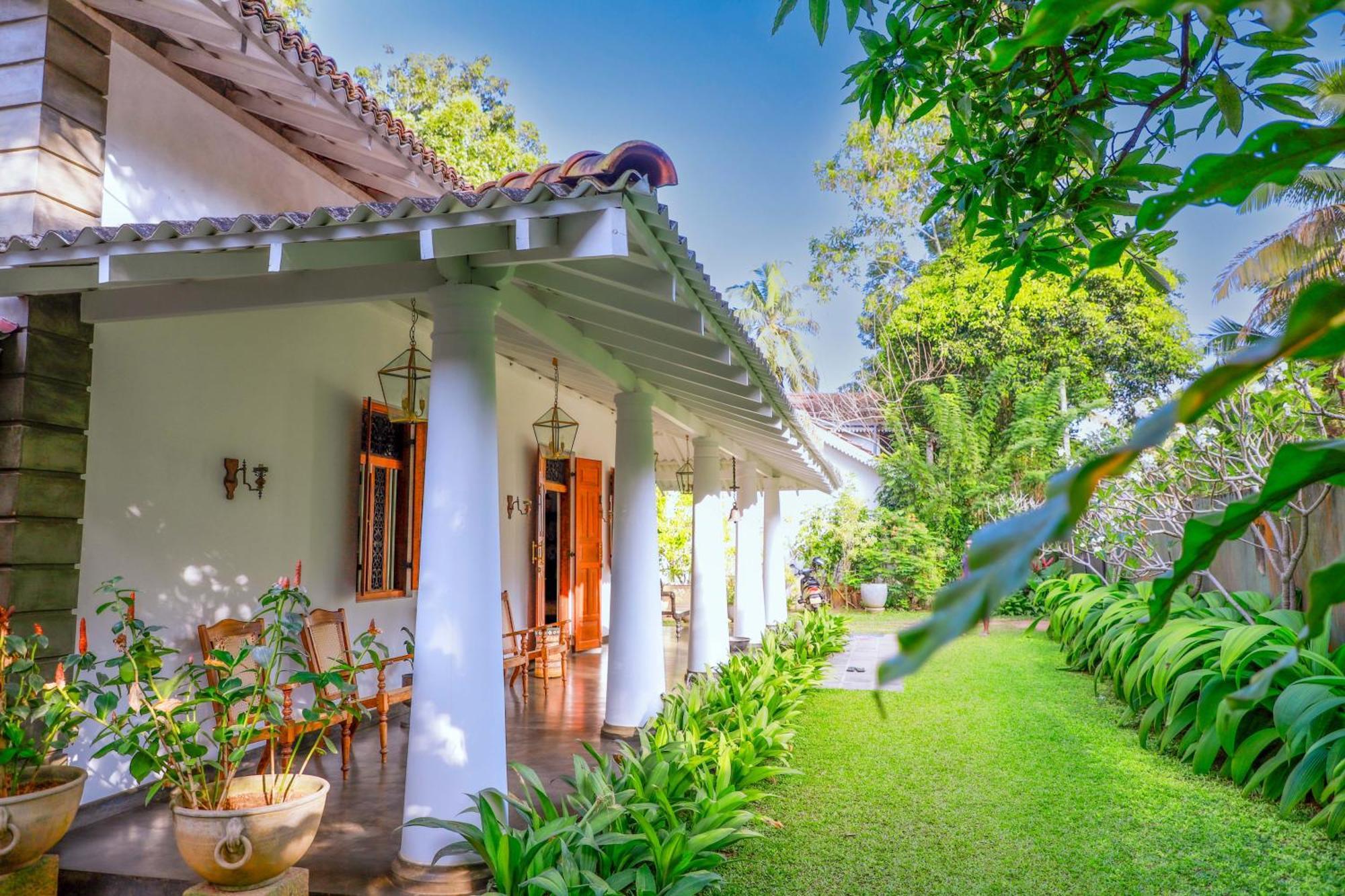 Dhyana Villa Ambalangoda  Exterior photo