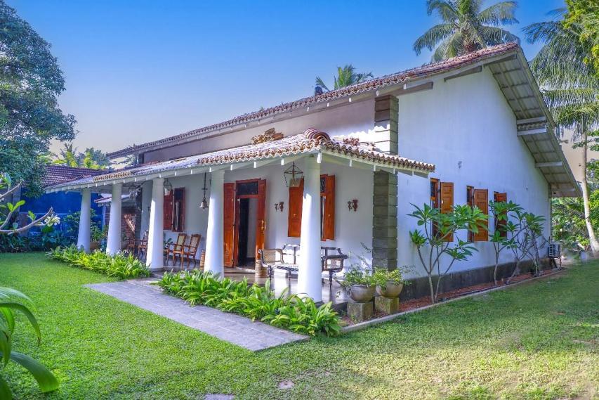 Dhyana Villa Ambalangoda  Exterior photo